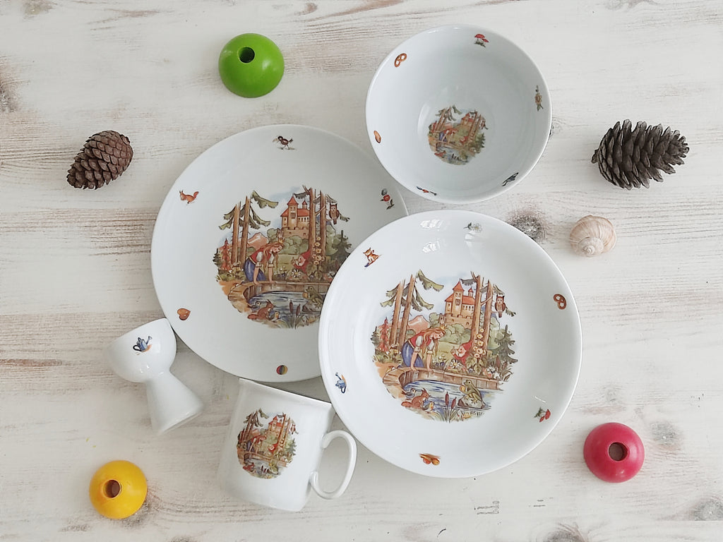 Personalisiertes Kindergeschirr Set mit Namen - Froschkönig Märchenmotiv - Tasse Teller Schüssel - Geschenk zur Taufe, Geburt & zum Geburtstag