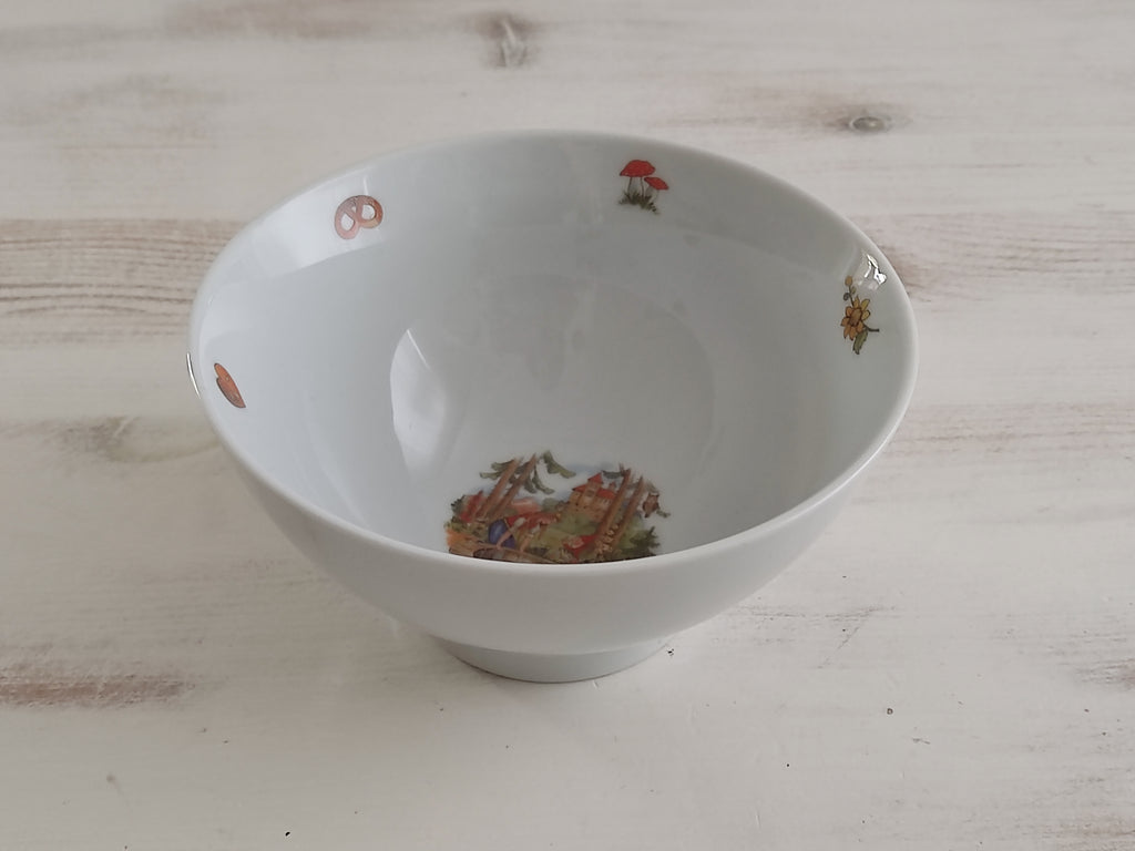 Personalisiertes Kindergeschirr Set mit Namen - Froschkönig Märchenmotiv - Tasse Teller Schüssel - Geschenk zur Taufe, Geburt & zum Geburtstag